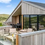 Tamina - 50m From The Sea By Interhome *