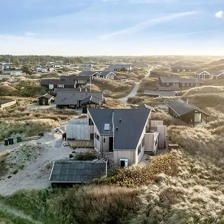 Holiday home Tamina - 50m From The Sea By Interhome Lokken