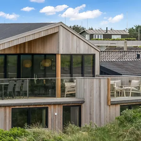 Tamina - 50m From The Sea By Interhome